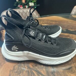 Curry flow basketball shoes